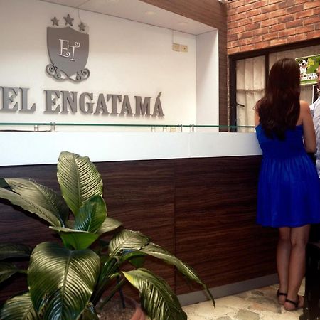 Hotel Engatama 莫尼基拉 外观 照片